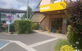 hotelF1 Valenciennes Douchy les Mines